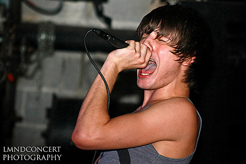 Devin Oliver of I See Stars is only 18, but he can already bring a great voice to the stage.