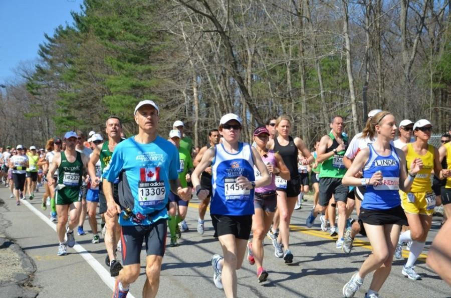 A sea of runners battling the heat