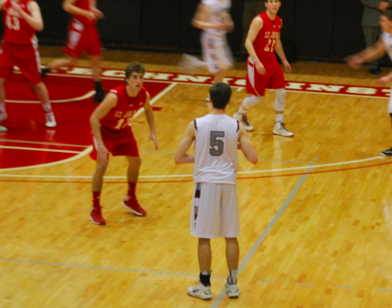 Photos: Boys' Basketball wins Sectionals