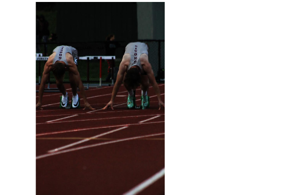 Buonacore (left) positions himself as he prepares to run.
Provided by: Vinny Buonacore