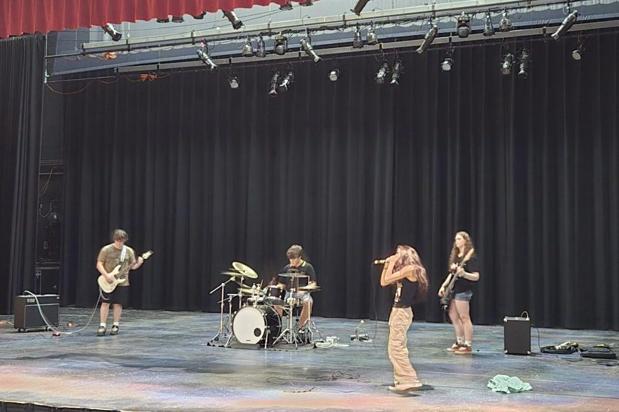Griffin The Band delivers an energetic concert in the PAC.